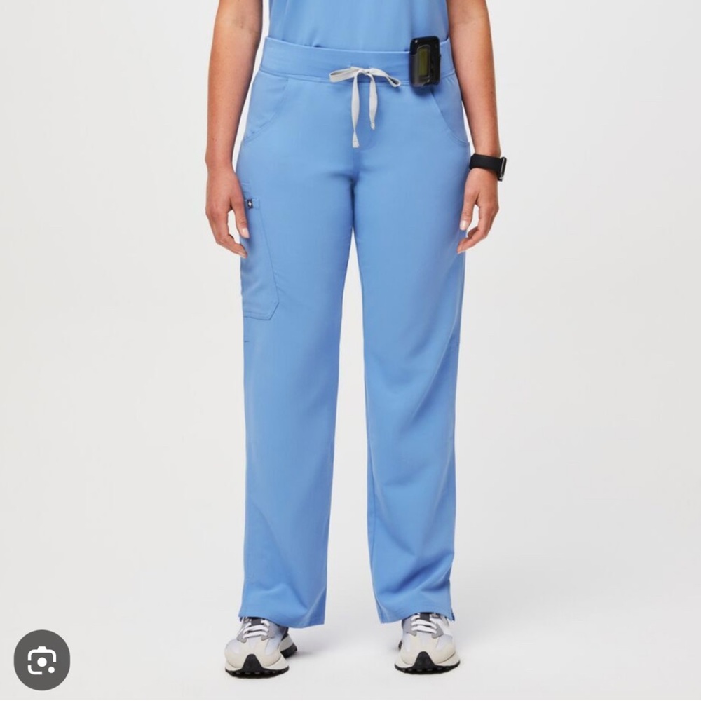 NWT Figs Women's Kade Cargo Pants Scrub- Blue size Small